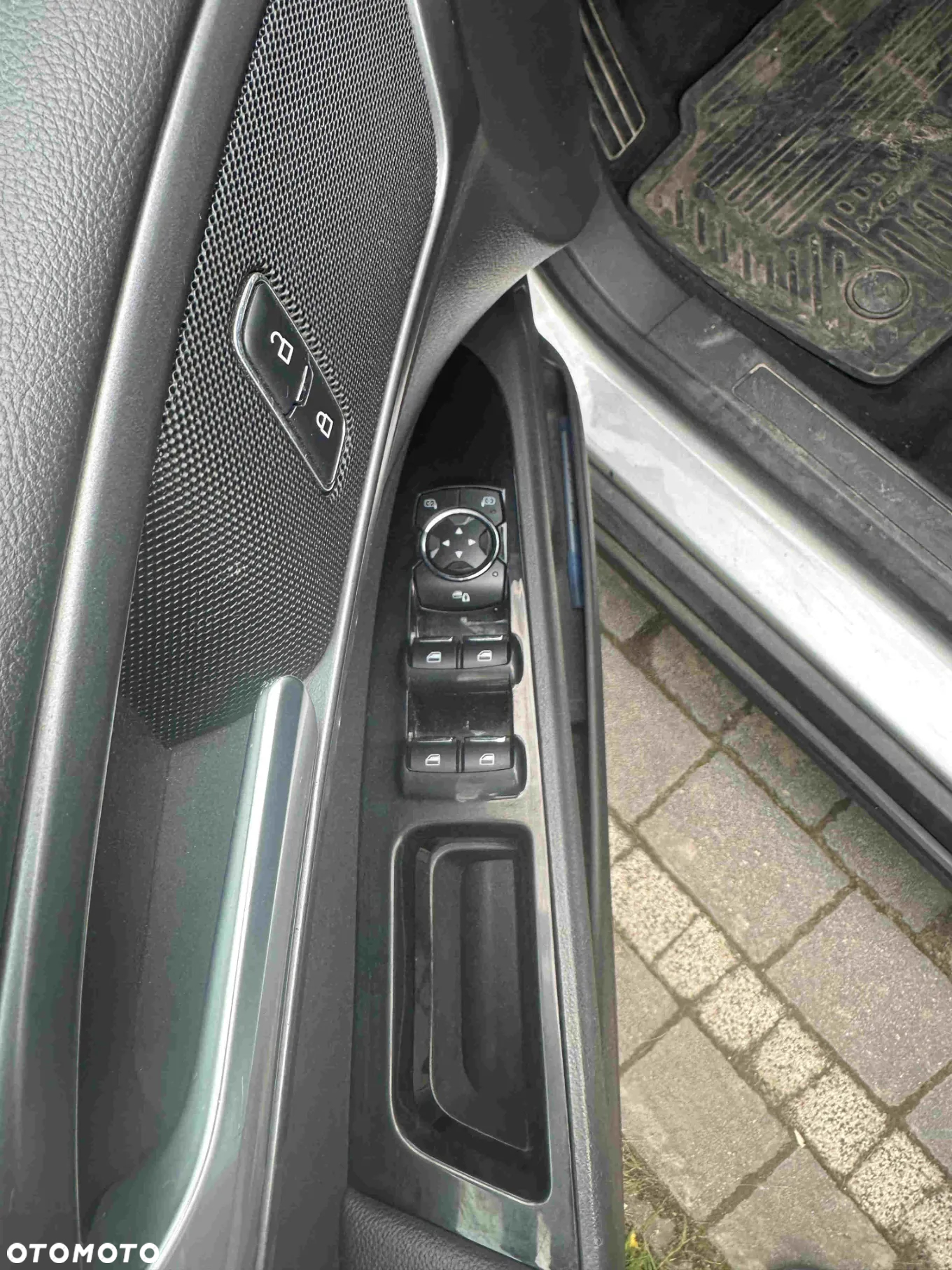 Ford Mondeo - 10