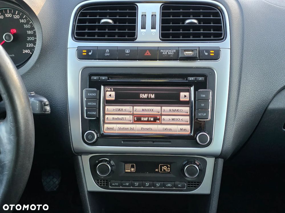 Volkswagen Polo 1.6 TDI MATCH - 17