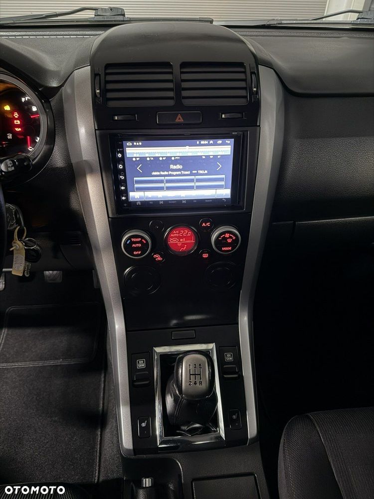 Suzuki Grand Vitara - 20