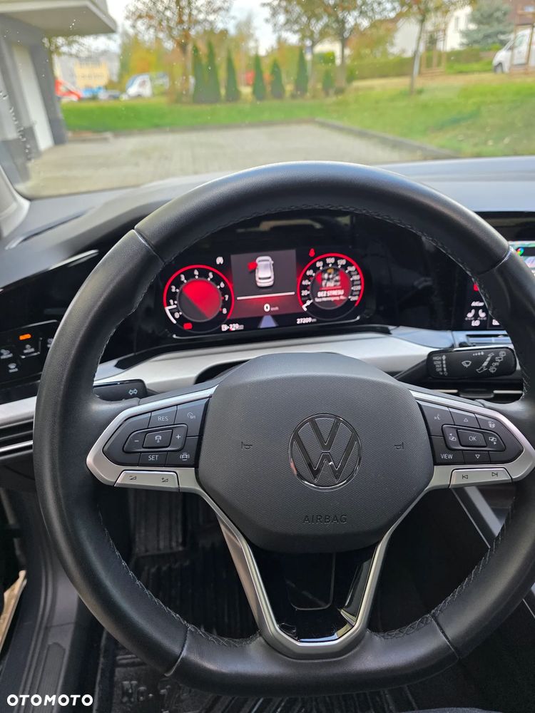 Volkswagen Golf - 25