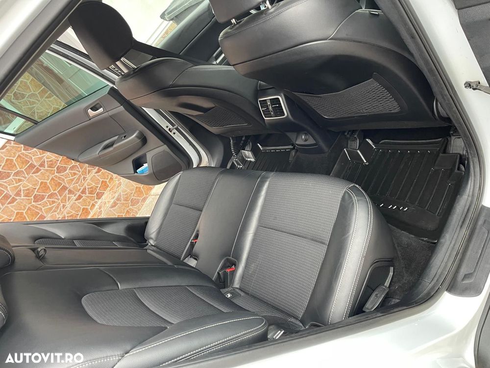 Kia Sportage 1.7 DSL 6MT 4x2 Classic - 8