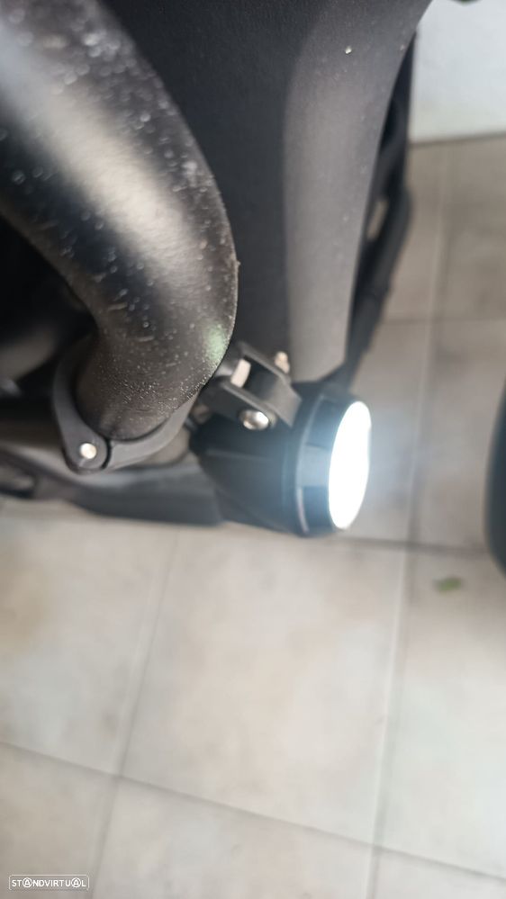 Suzuki v-strom XT - 7