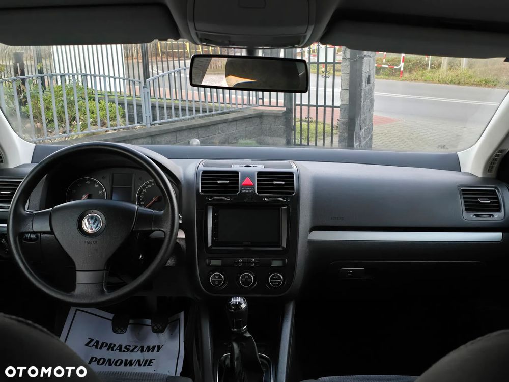 Volkswagen Jetta 1.6 United - 22