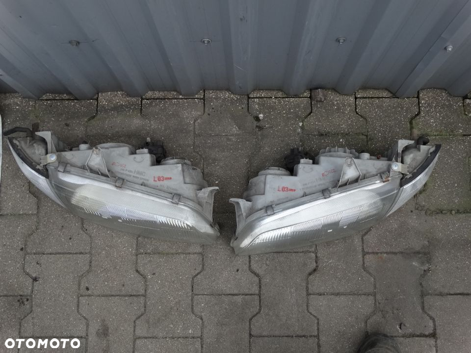 Hyundai h200 H-200 H1 Maska Lampy Pas Zderzak Halogeny - 17