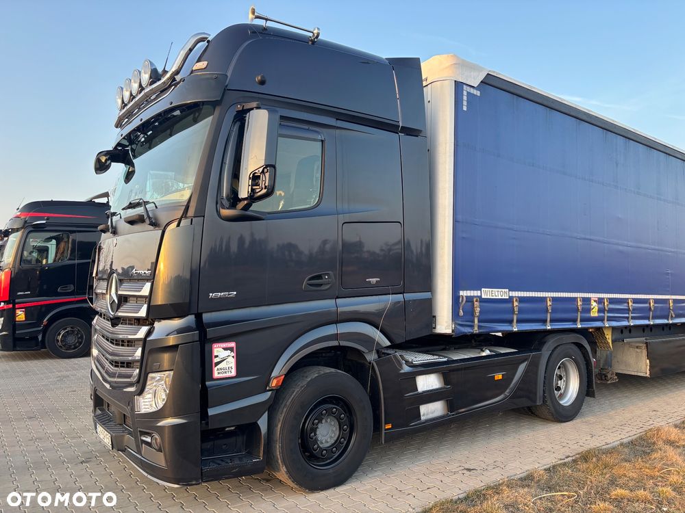 Mercedes-Benz Actros 1852 - 1