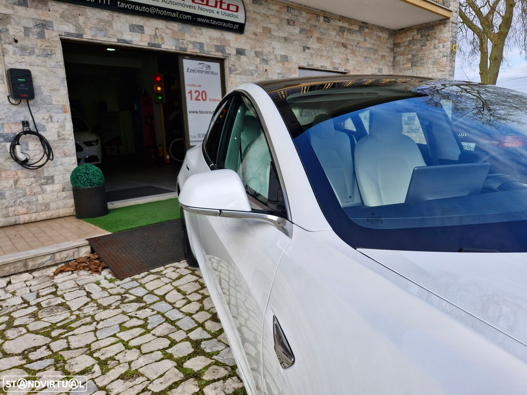 Tesla Model 3 Long-Range Dual Motor AWD - 24