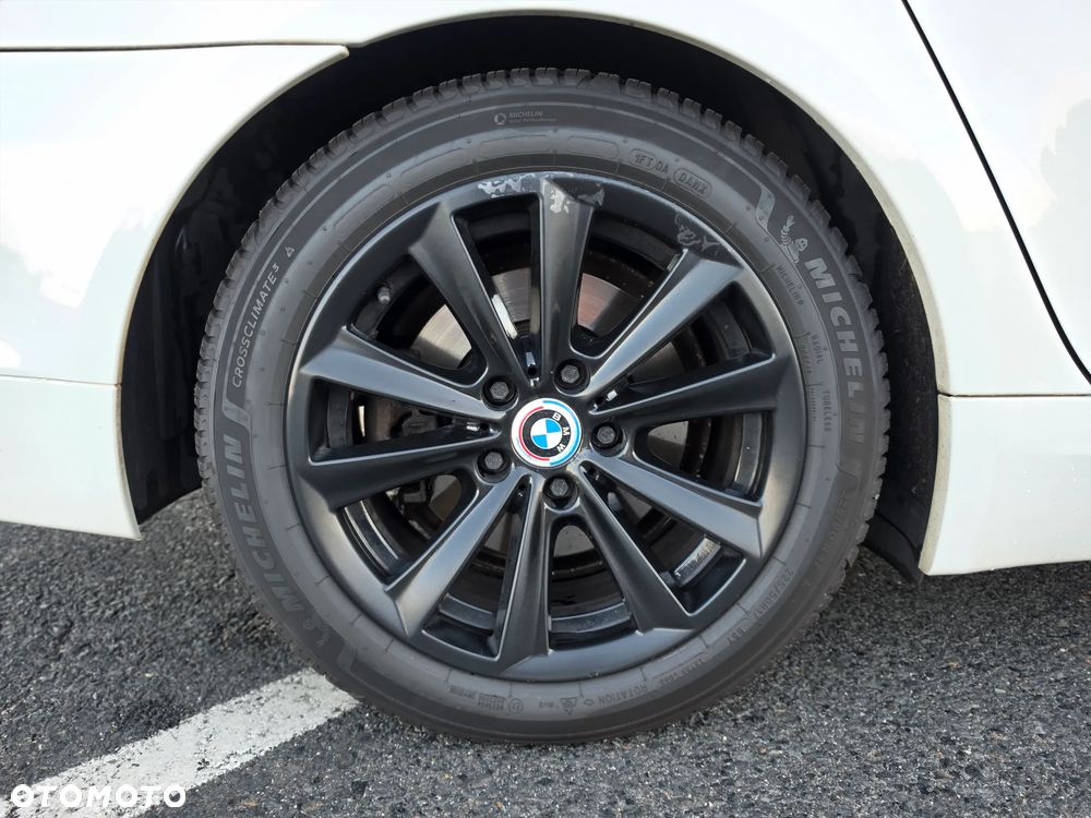 BMW Seria 5 520d - 10