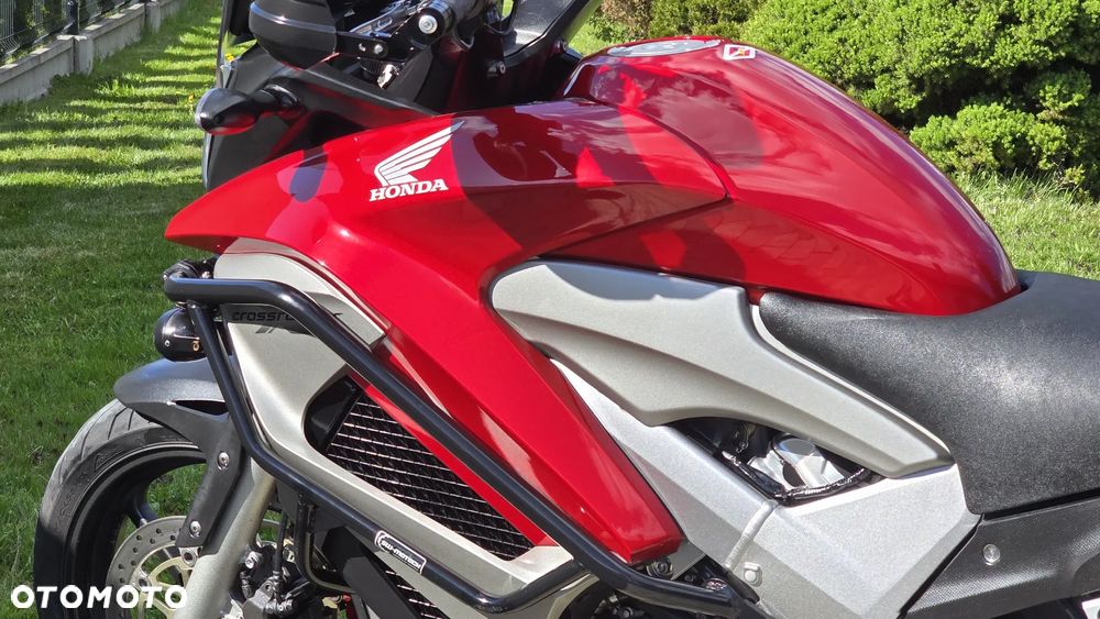Honda VFR - 32