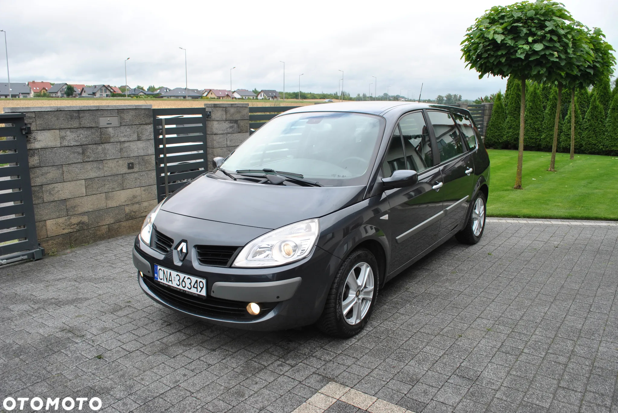 Renault Scenic 2.0 16V Confort Expression - 2