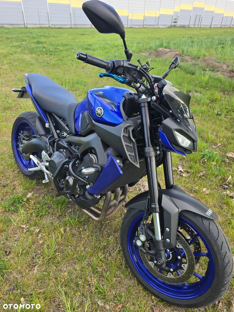 Yamaha MT - 8