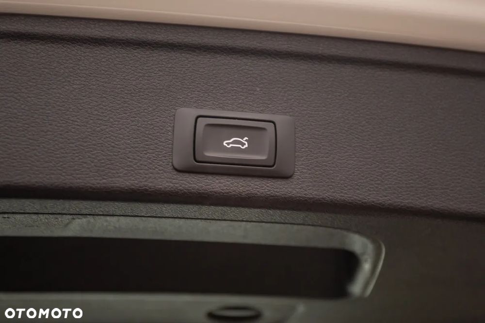 Audi A4 Avant 35 TDI S tronic - 23