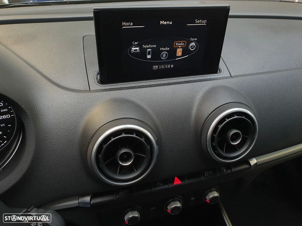 Audi A3 Sportback 1.6 TDI Advance - 21