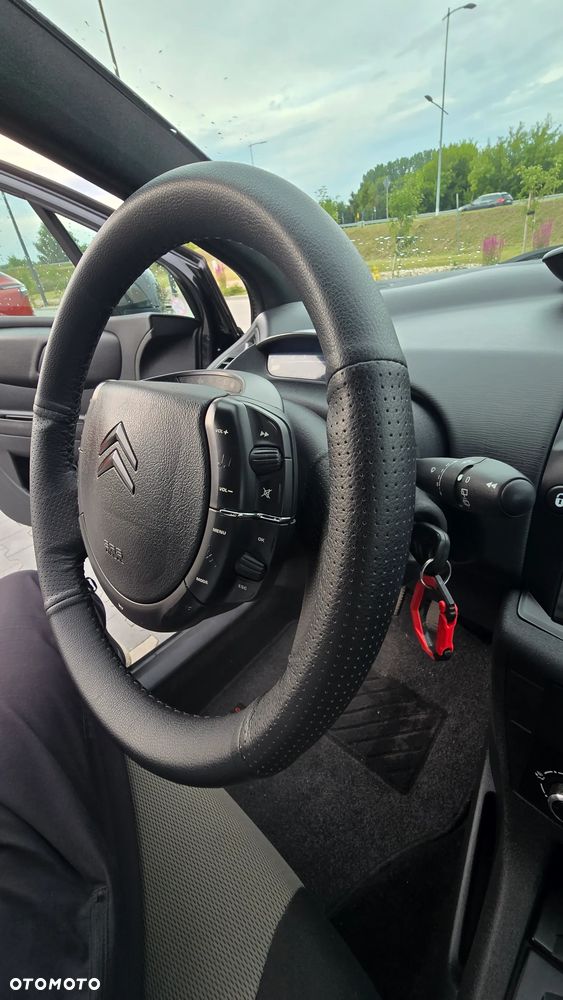 Citroën C4 1.6 16V Magic - 17