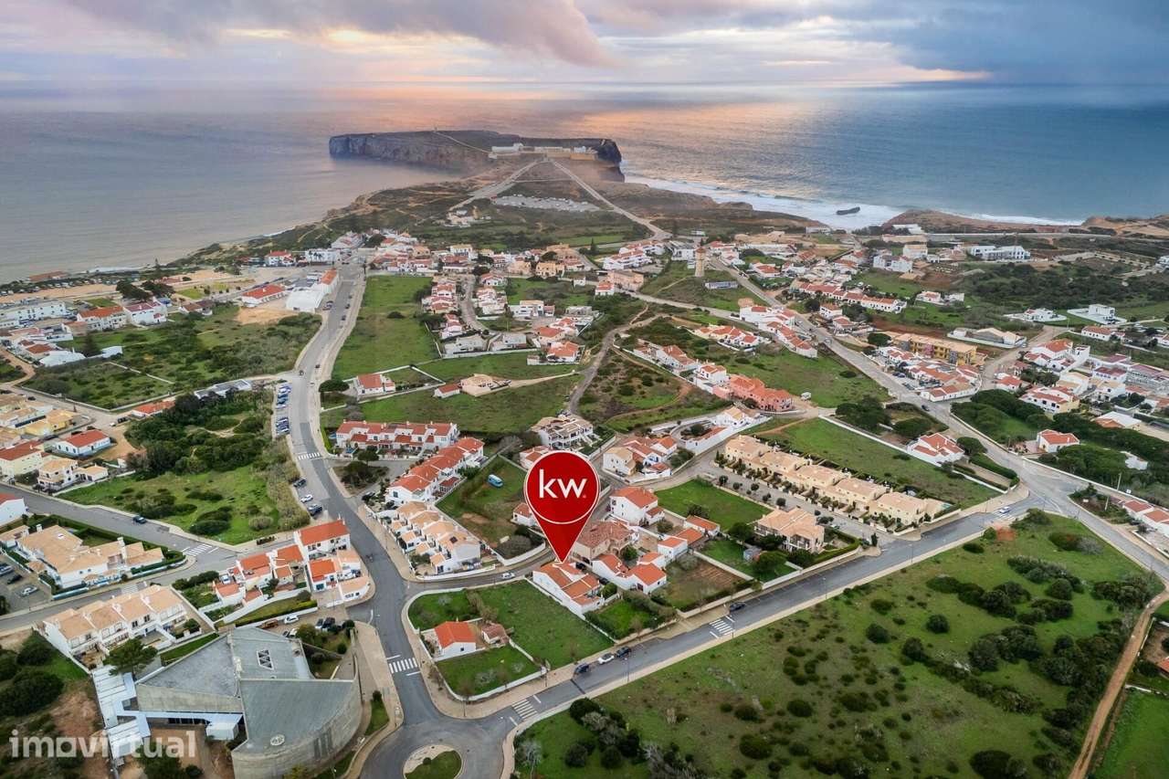 Moradias T3 + T1 e Garagem em Sagres - Grande imagem: 2/46