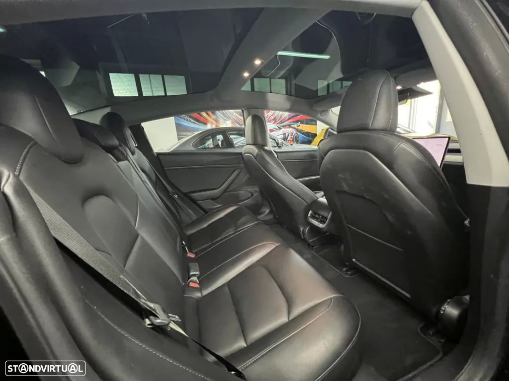 Tesla Model 3 Long-Range Dual Motor AWD - 9