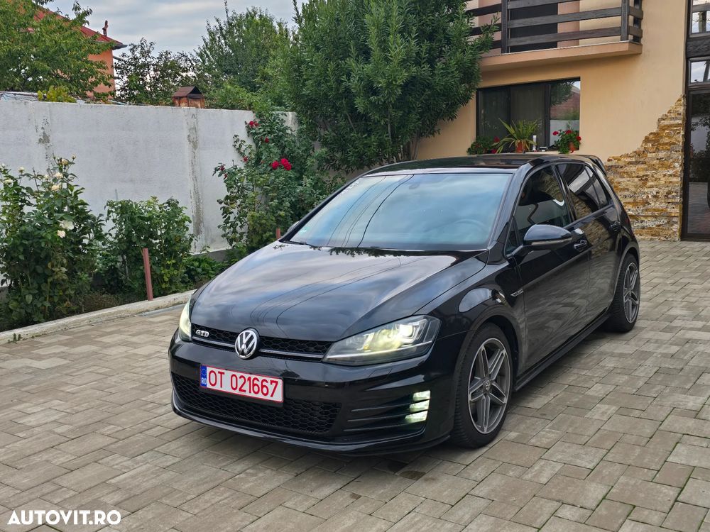 Volkswagen Golf 2.0 TDI DPF BMT GTD - 9