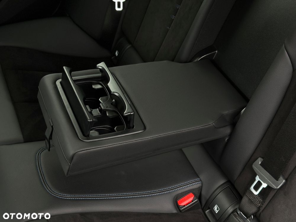 BMW Seria 3 320d M Sport sport - 29