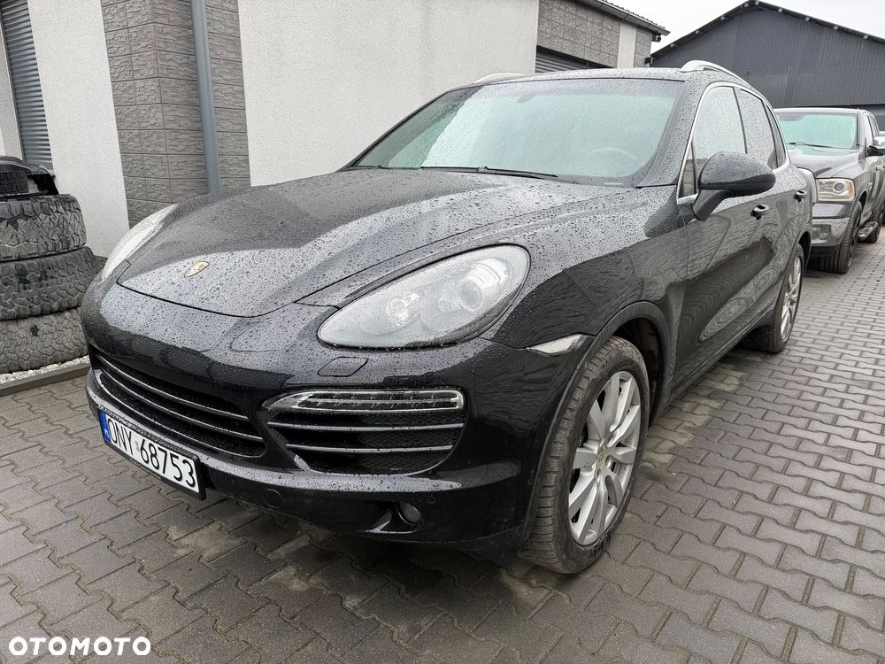 Porsche Cayenne - 3