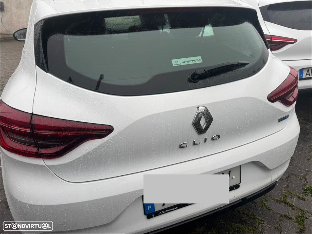 Renault Clio 1.6 E-Tech Intens - 2