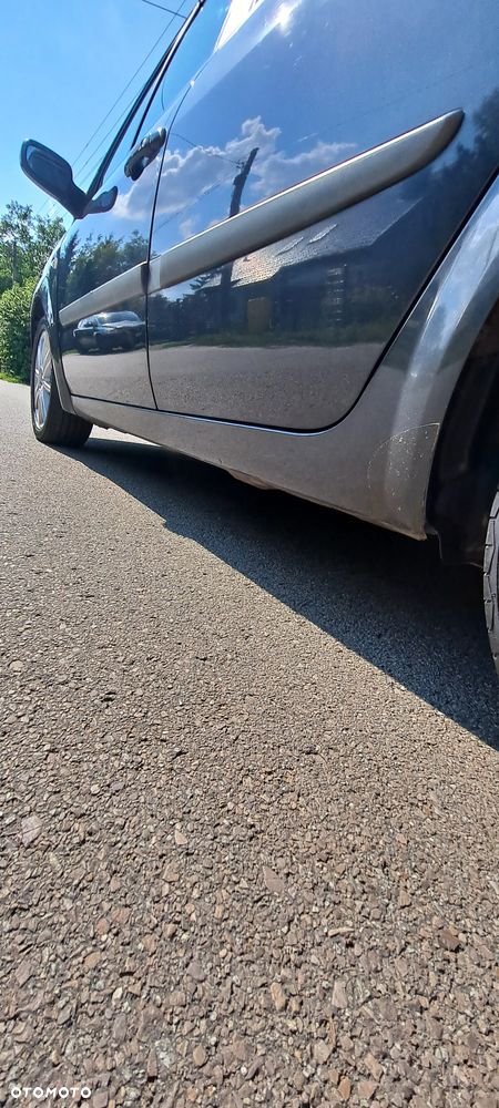 Renault Scenic 2.0 16V Luxe Privilege - 13