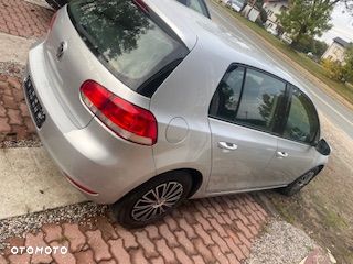 Volkswagen Golf - 2