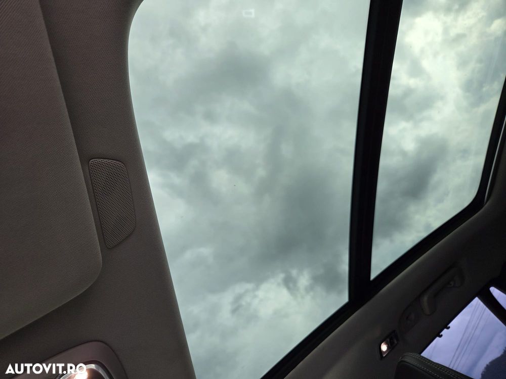 Volvo XC 90 D5 AWD Geartronic Inscription - 8