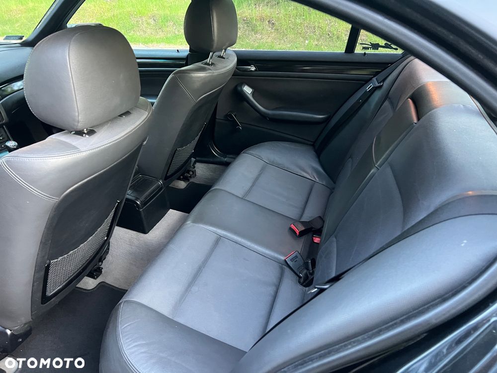BMW Seria 3 - 7