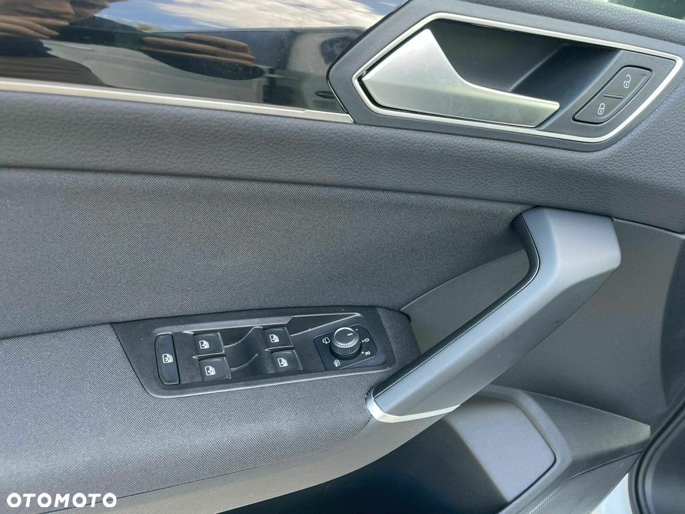 Volkswagen Touran 1.5 TSI EVO Highline DSG - 11