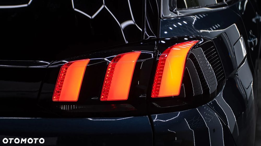 Peugeot 5008 1.6 PureTech GT Line S&S EAT8 - 14