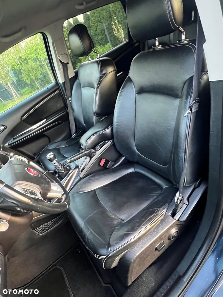 Fiat Freemont 2.0 Multijet 16V DPF Urban - 27