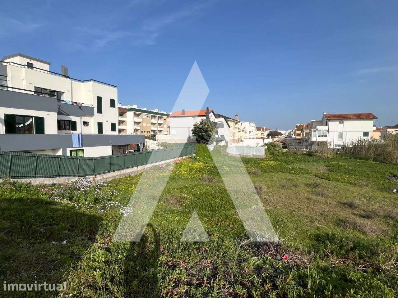 Terreno para construção moradia isolada, vistas para a Praia - Grande imagem: 4/11