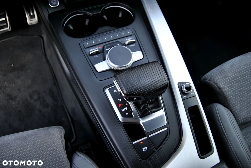 Audi A5 Sportback 40 TDI quattro S tronic sport - 36