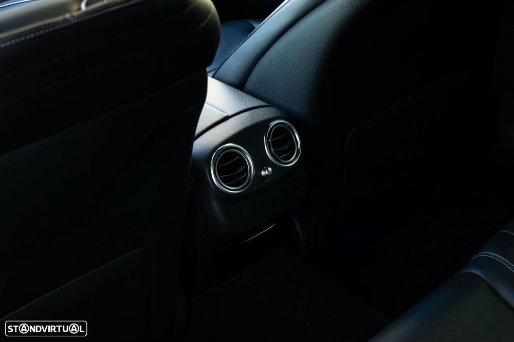 Mercedes-Benz E 300 - 28