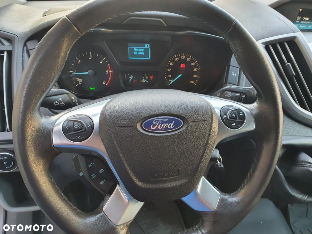 Ford Transit - 17