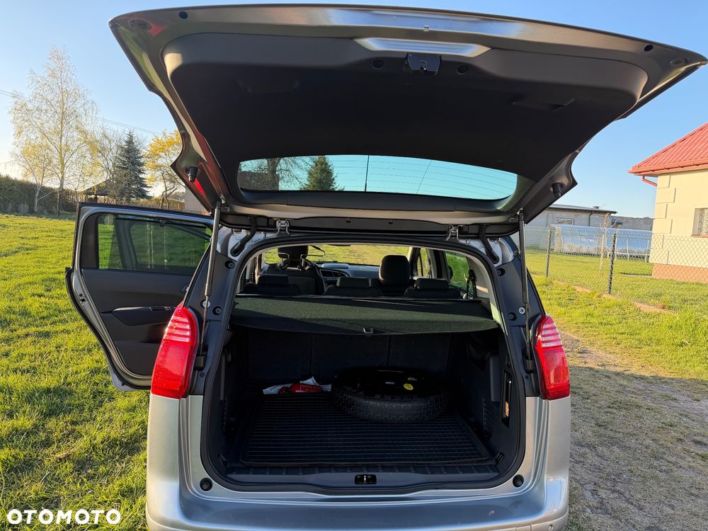 Peugeot 5008 HDI 150 Allure - 6