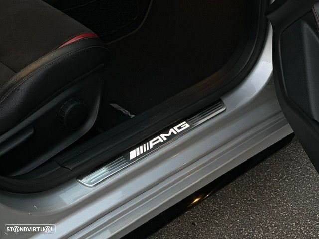 Mercedes-Benz CLA 45 AMG 4Matic Speedshift DCT 7G Night Edition - 34