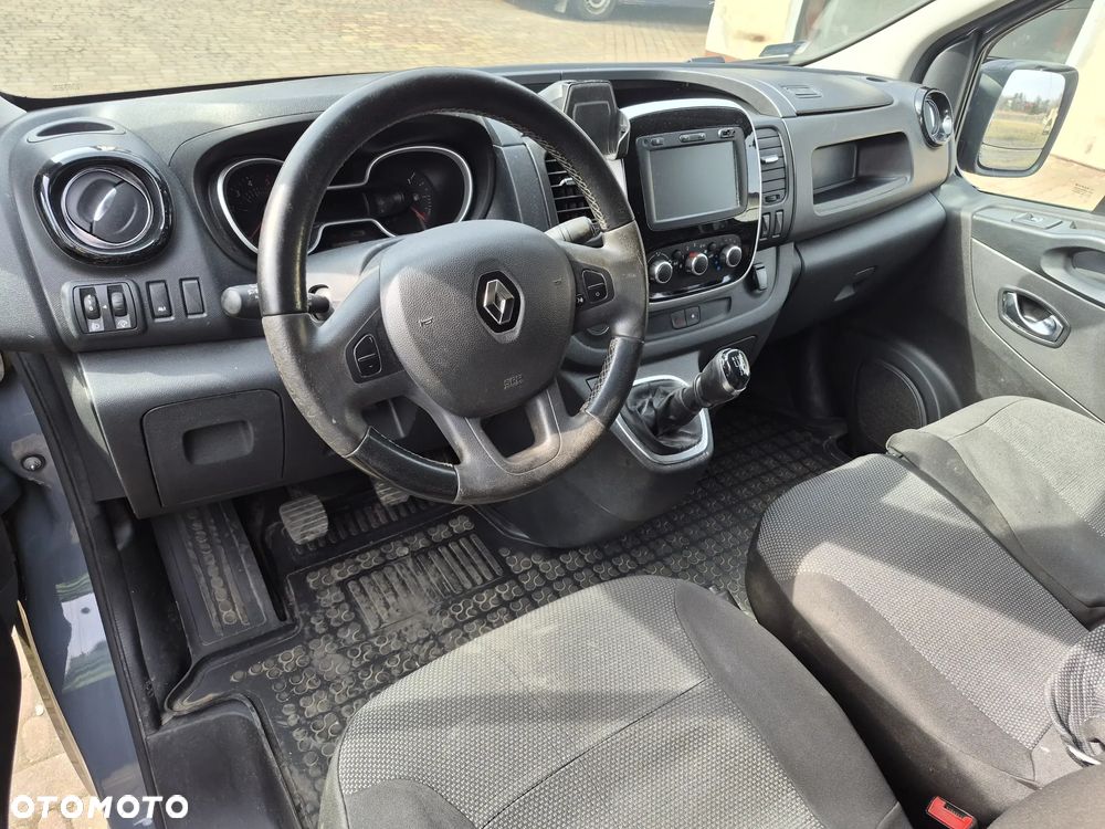 Renault Trafic 2.0 dCi 170 KM - 7