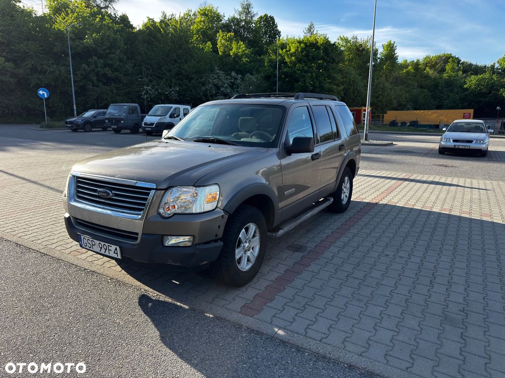 Ford Explorer 4.0 AWD - 4