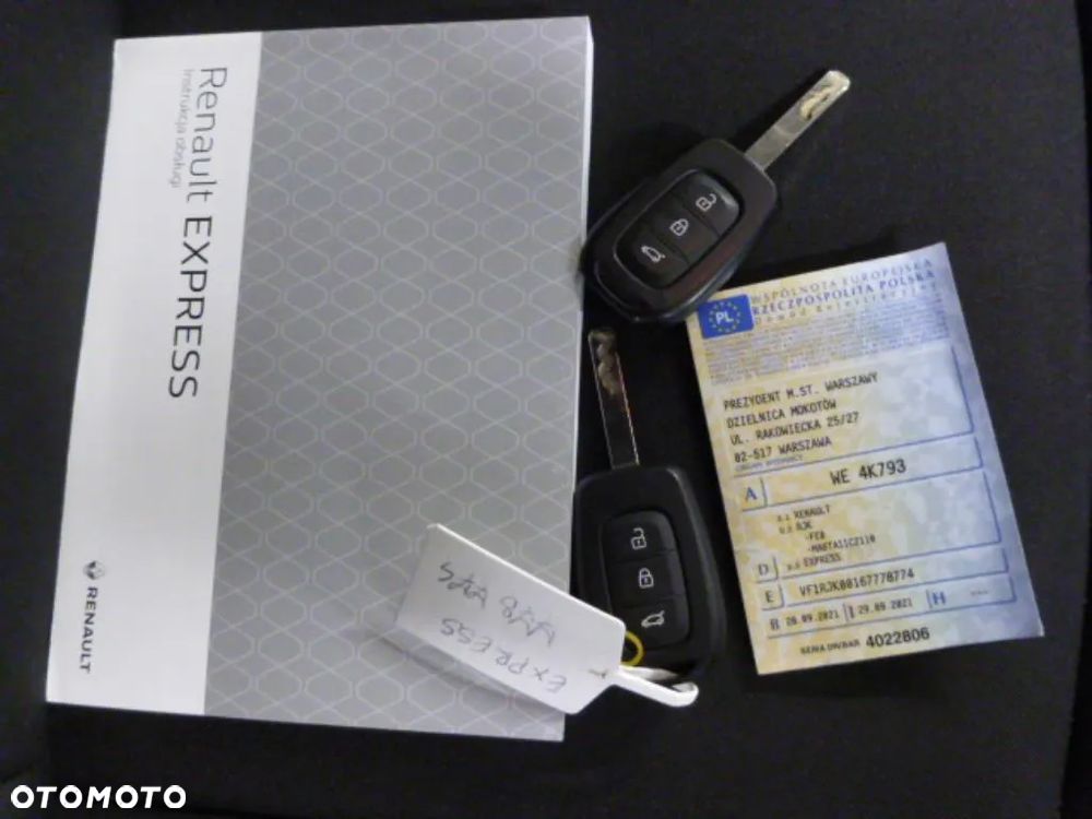 Renault EXPRESS KANGOO Dokker Partner Berlingo ProAce - 38