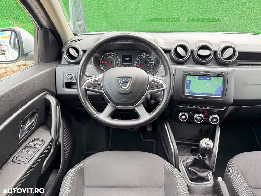 Dacia Duster 1.6 SCe Prestige jante 17" - 9