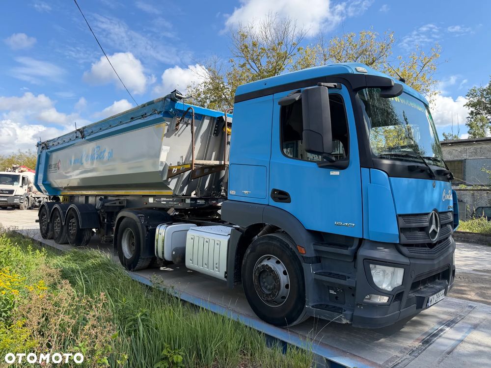 Mercedes-Benz Actros - 3