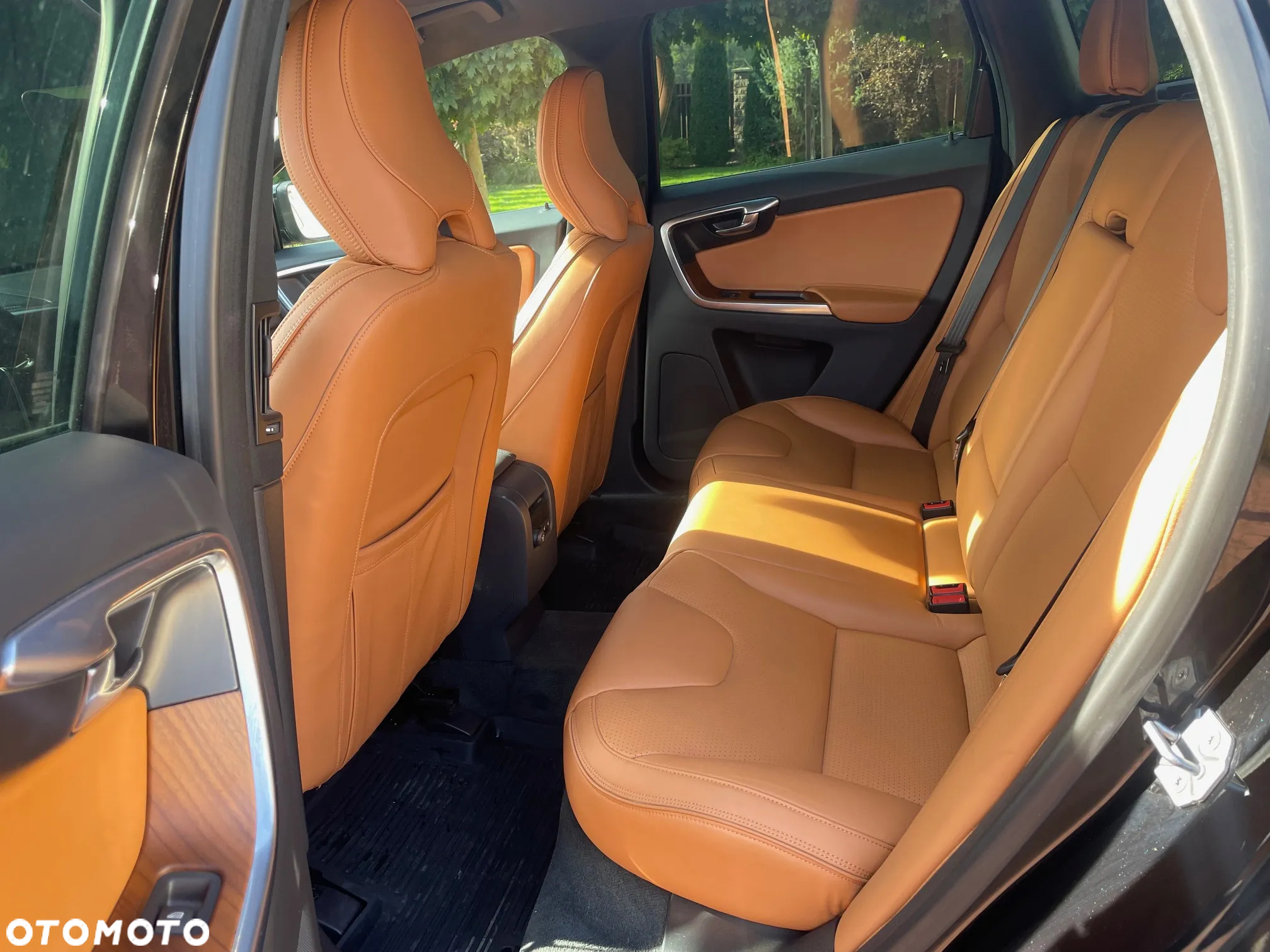 Volvo XC 60 D4 AWD Summum - 17