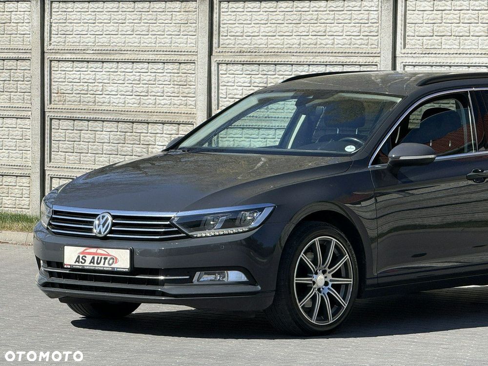 Volkswagen Passat - 27