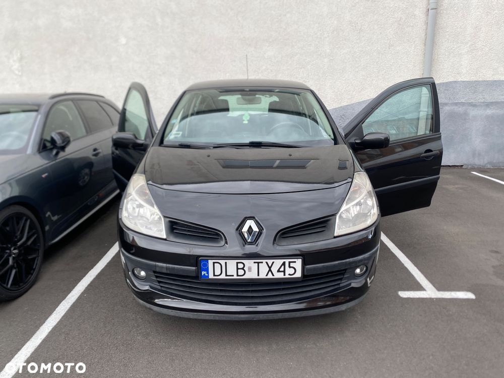 Renault Clio - 5