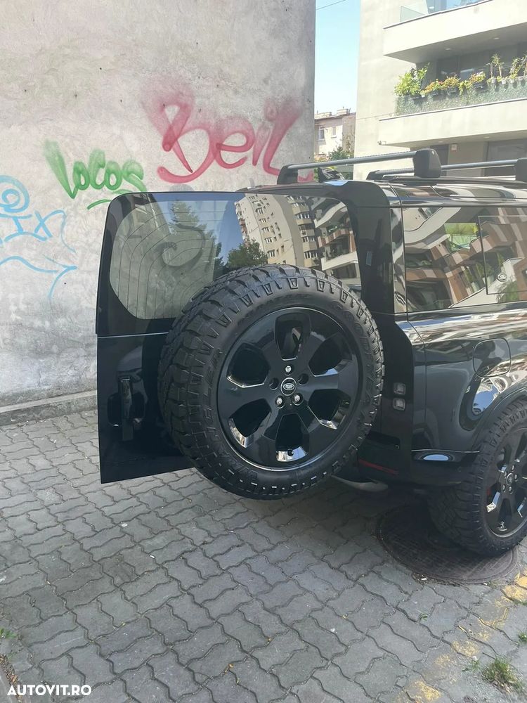 Land Rover Defender 90 3.0 D300 MHEV X - 18