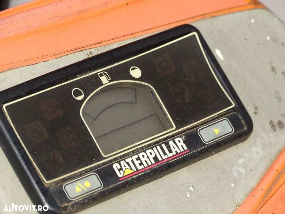 Ceas ore miniexcavator Cat 301.6 C - 2