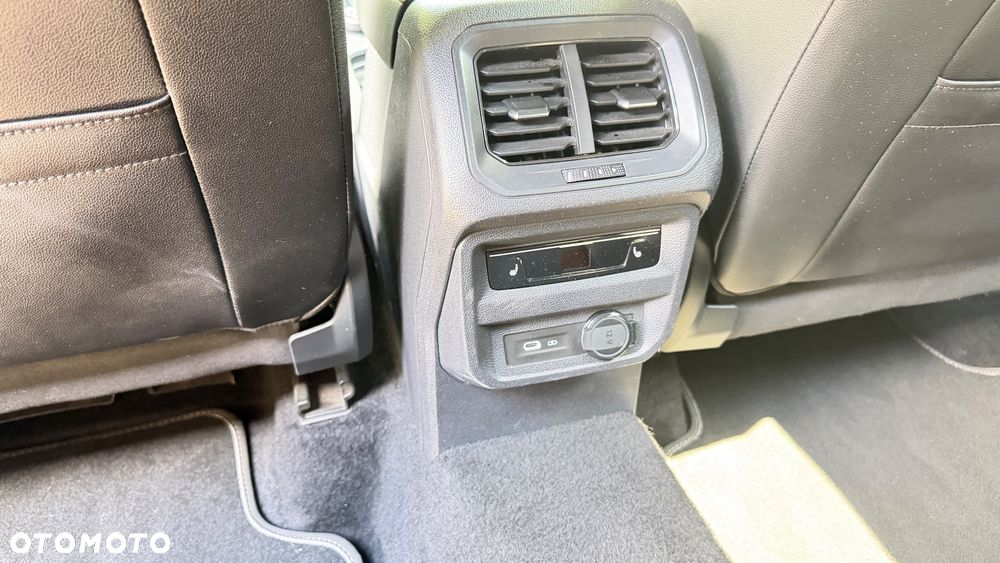Volkswagen Tiguan 2,0 TSI OPF 4Motion DSG R-Line - 14