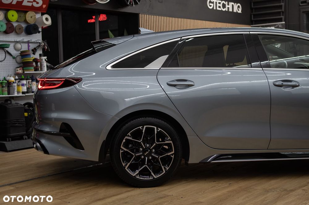 Kia ProCeed 1.5 T-GDI GT Line - 21