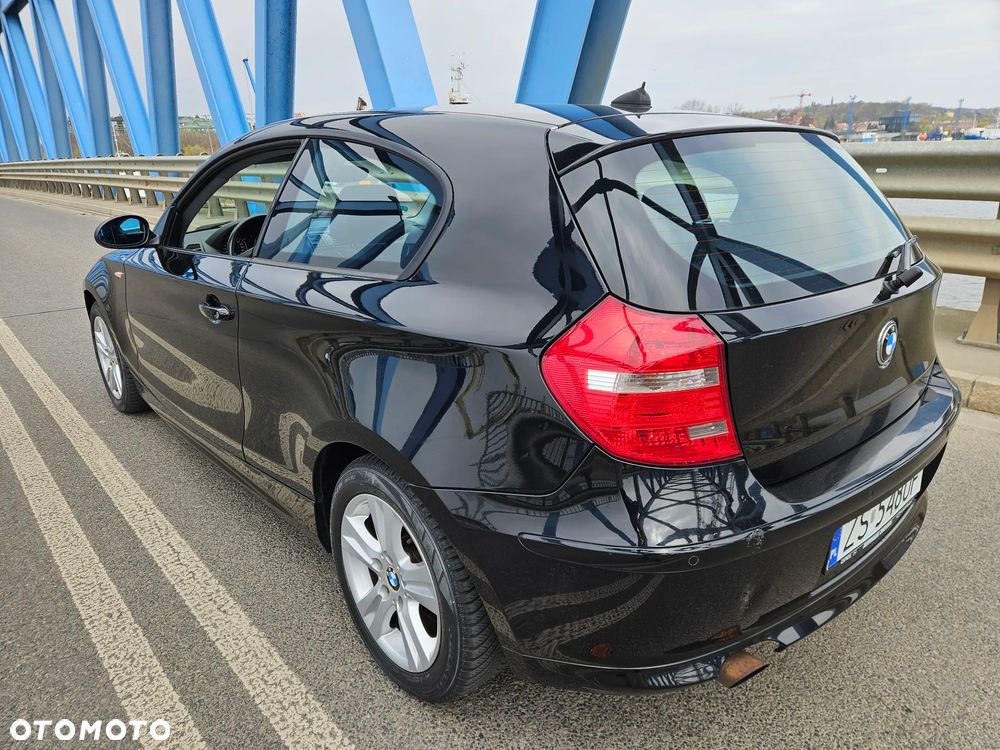 BMW Seria 1 - 12
