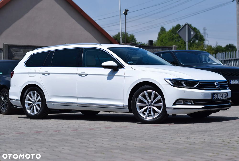Volkswagen Passat Variant 2.0 TDI SCR DSG Highline - 39